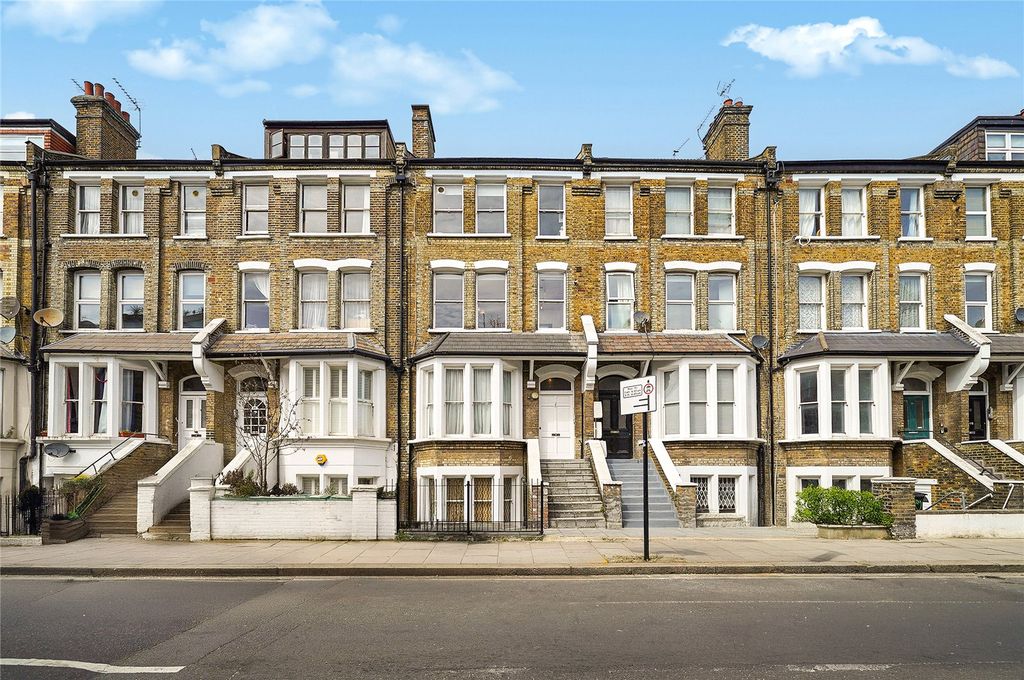 Property photo 3 of 17 Picture No. 34