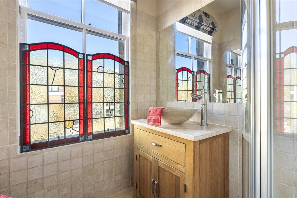 Property photo 2 of 38 55/5 Falcon Avenue
