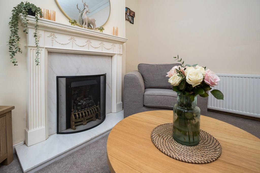 Property photo 2 of 11 Img_8561