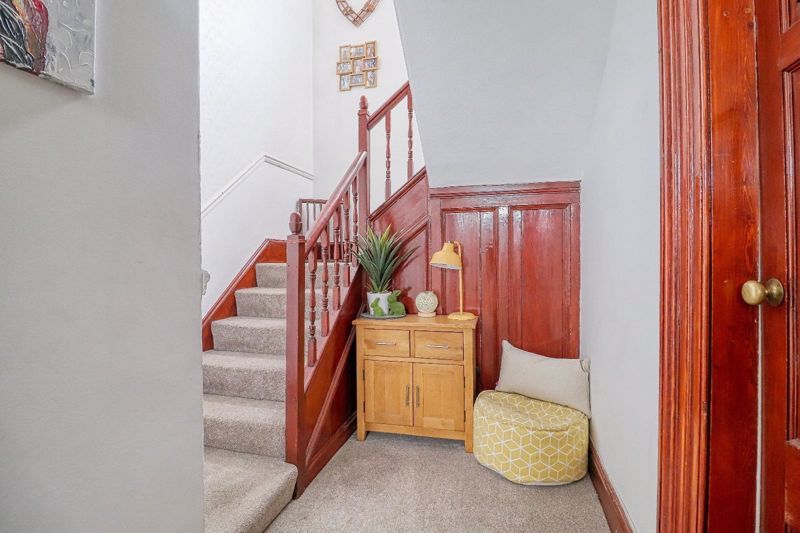 Property photo 3 of 32 Hallway