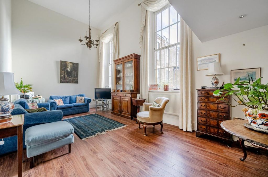 Property photo 2 of 25 1408802-20-6989c9F8c514A.Jpg