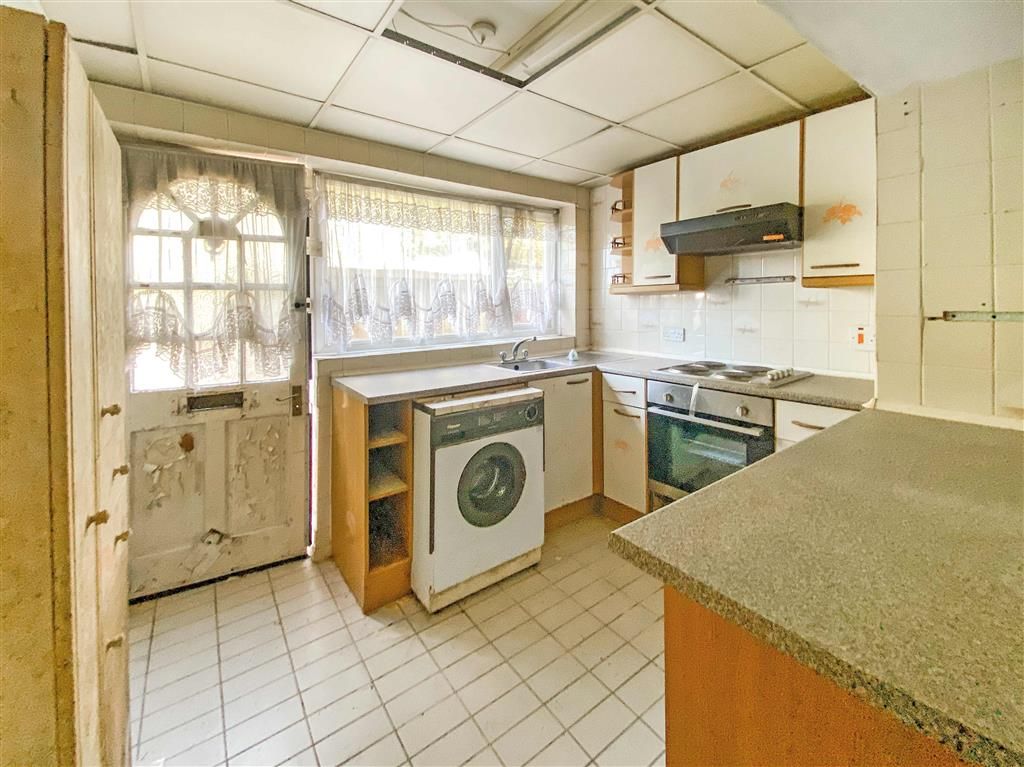 Property photo 3 of 5