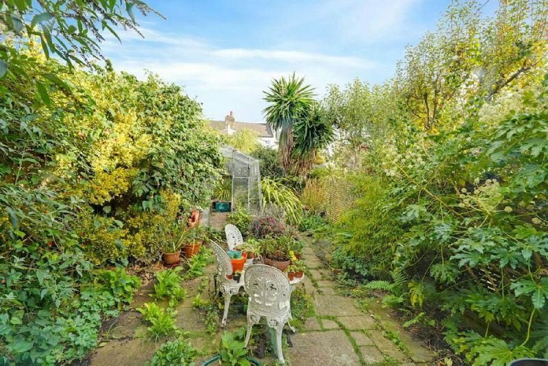 Property photo 1 of 14 Main Picture