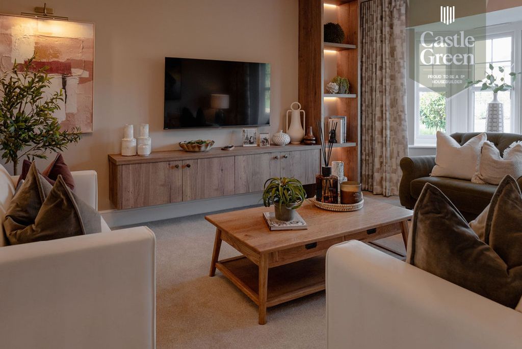 Property photo 2 of 18