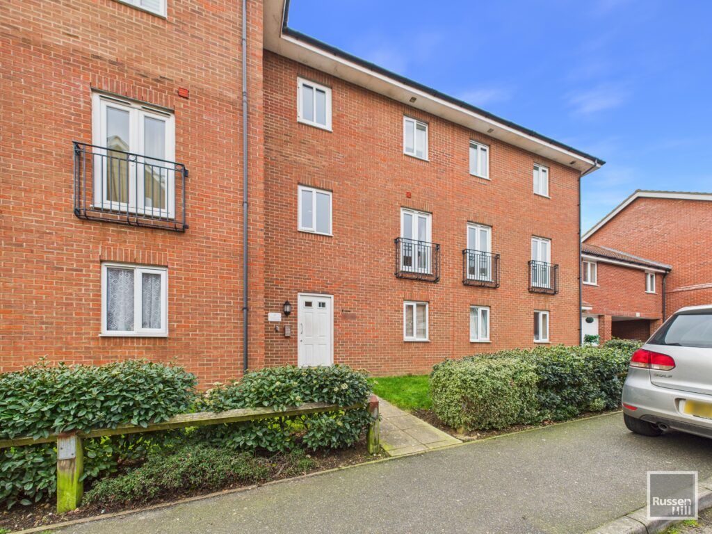 Property photo 1 of 11