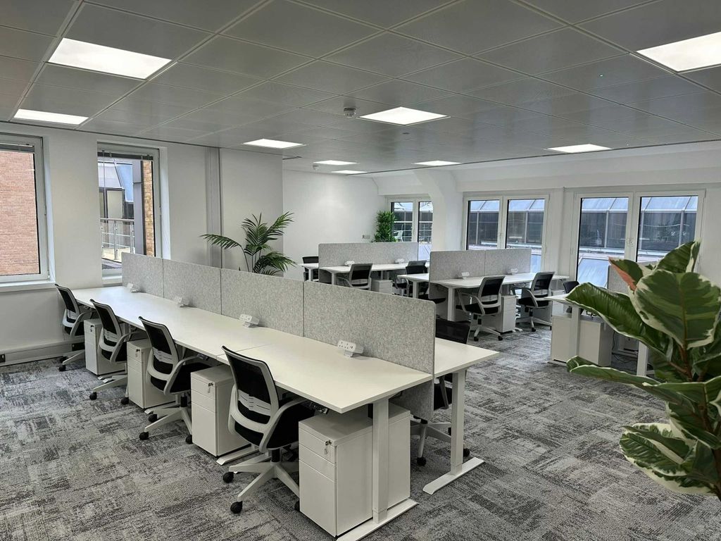 Property photo 3 of 9