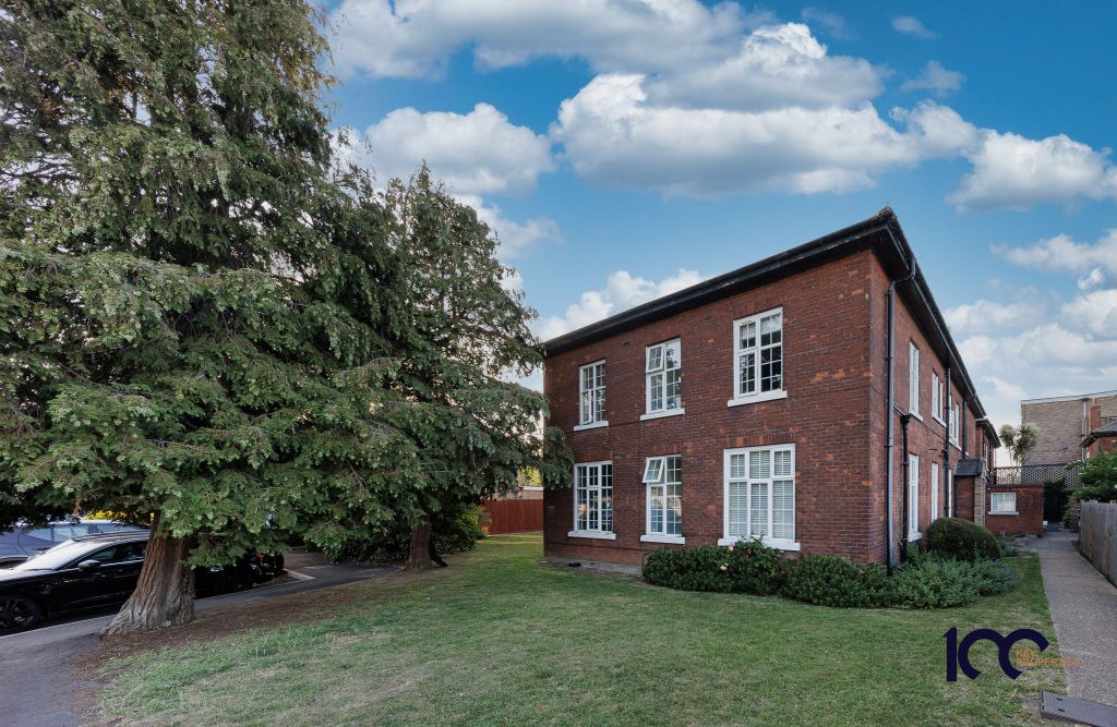 Property photo 1 of 9