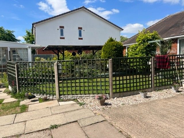 Property photo 2 of 23