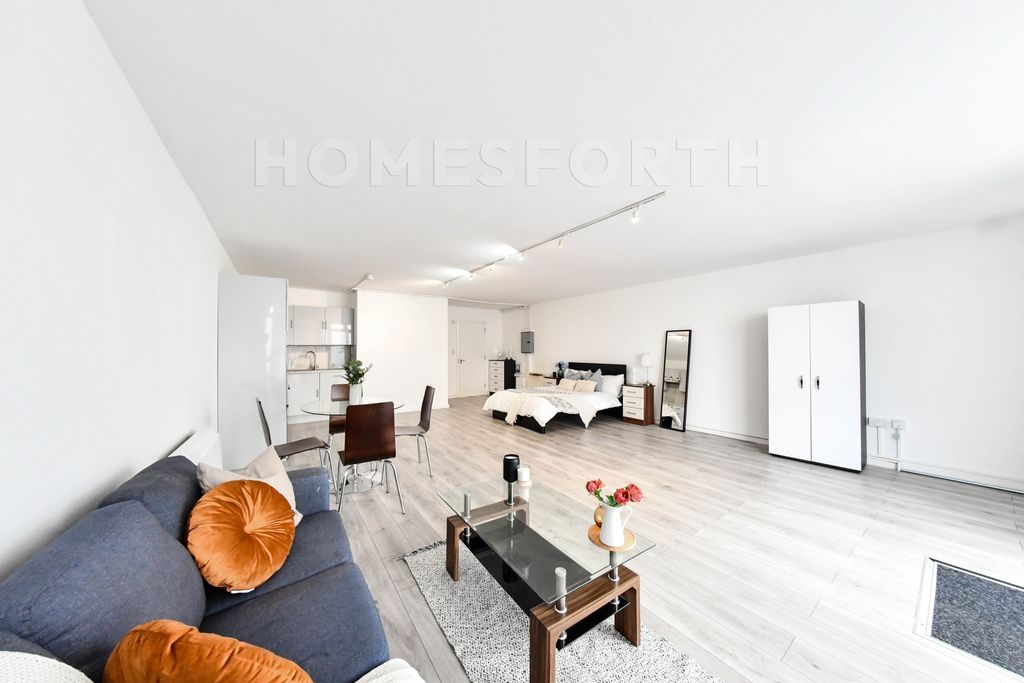 Property photo 2 of 13 Photo 2