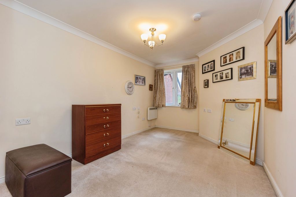 Property photo 3 of 15