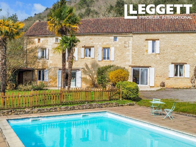 Property photo 2 of 10