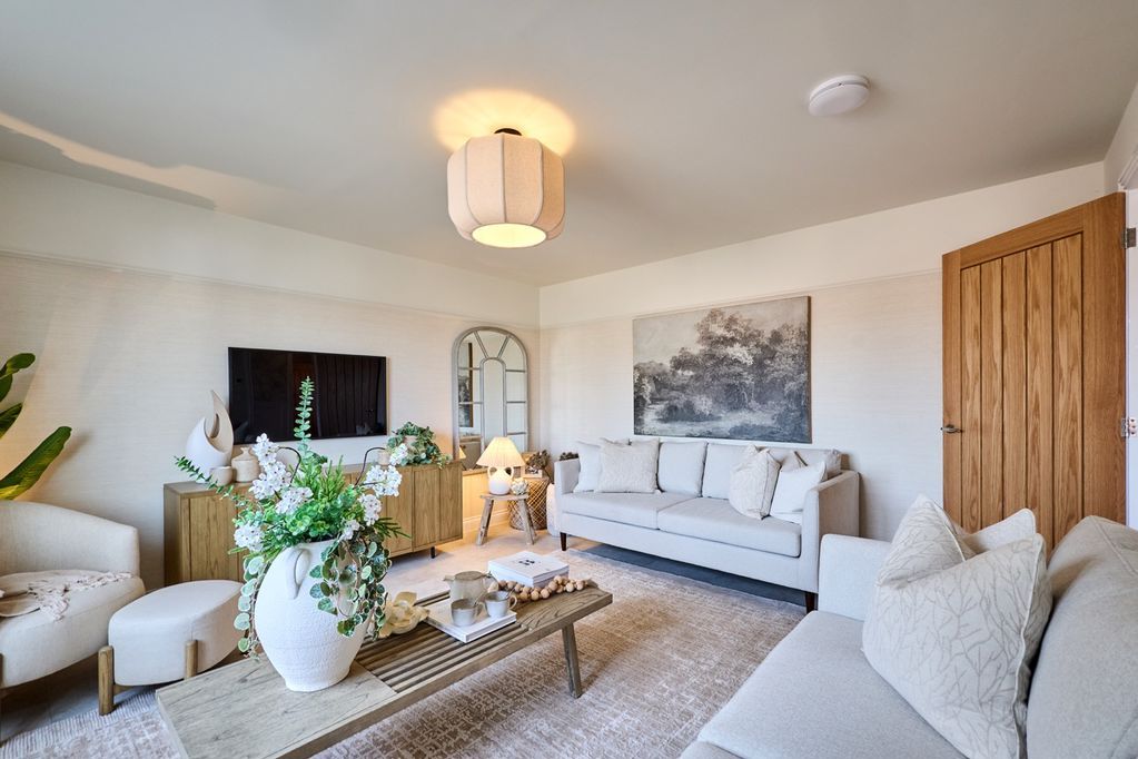 Property photo 3 of 12 Photo 3