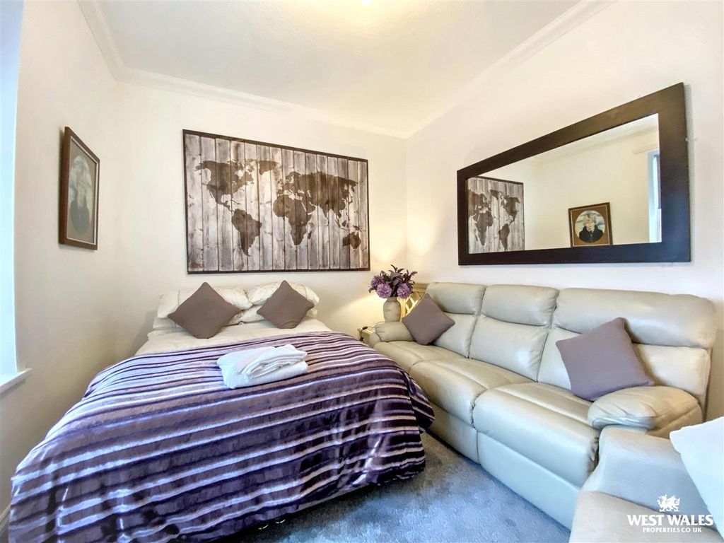 Property photo 2 of 10 Img_6445.Jpg