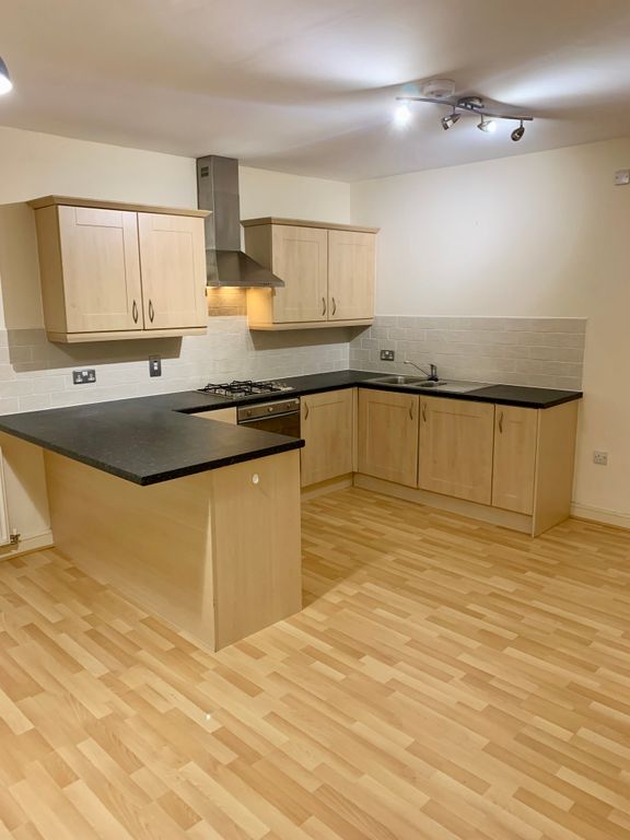 Property photo 3 of 7