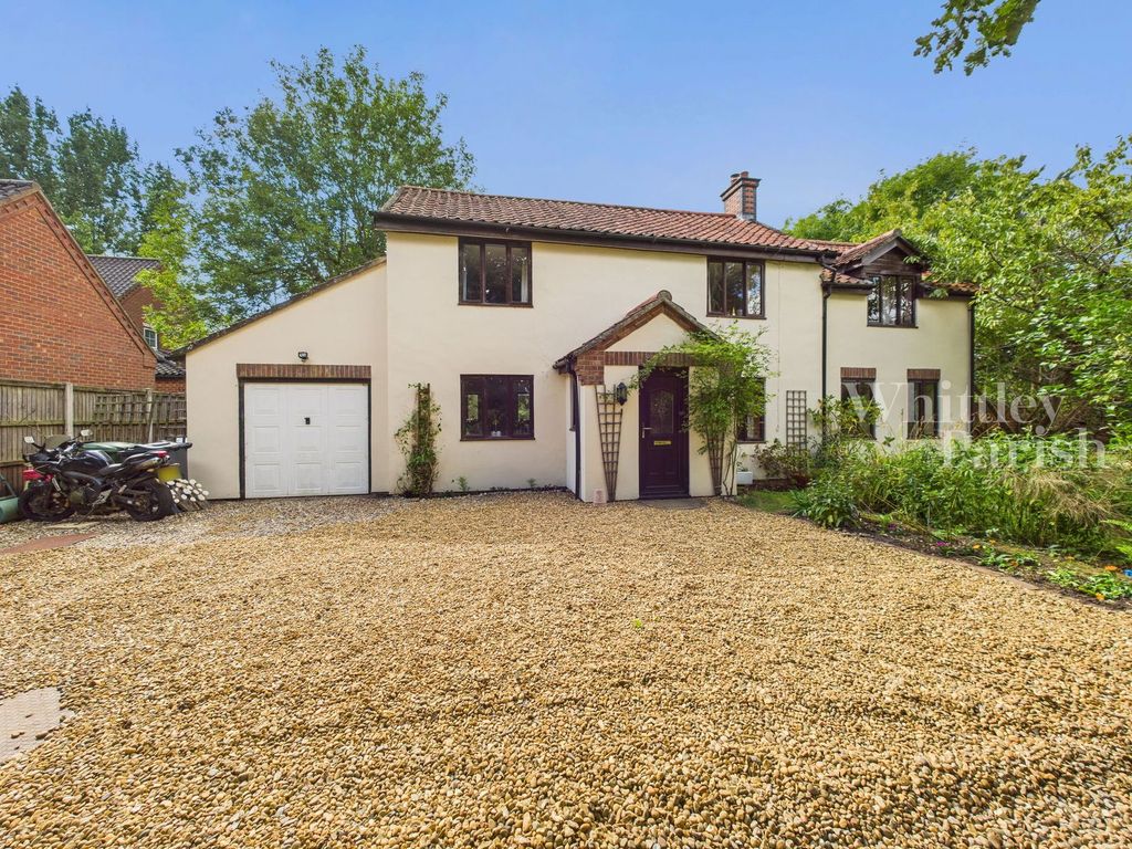 Property photo 1 of 23