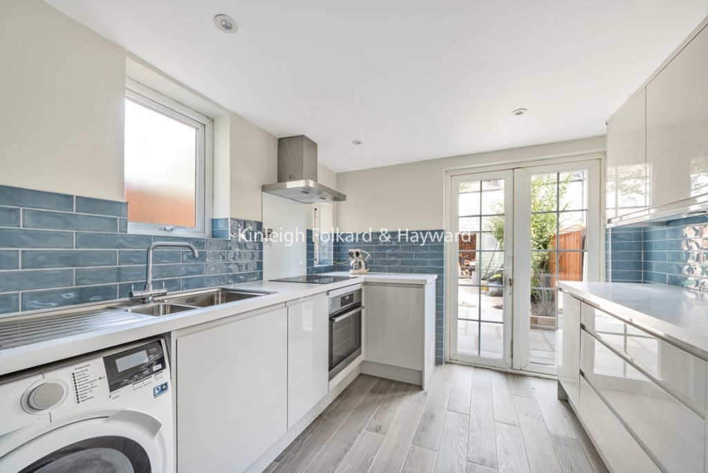 Property photo 2 of 8 A50007Ad-Ec76-4105-8
