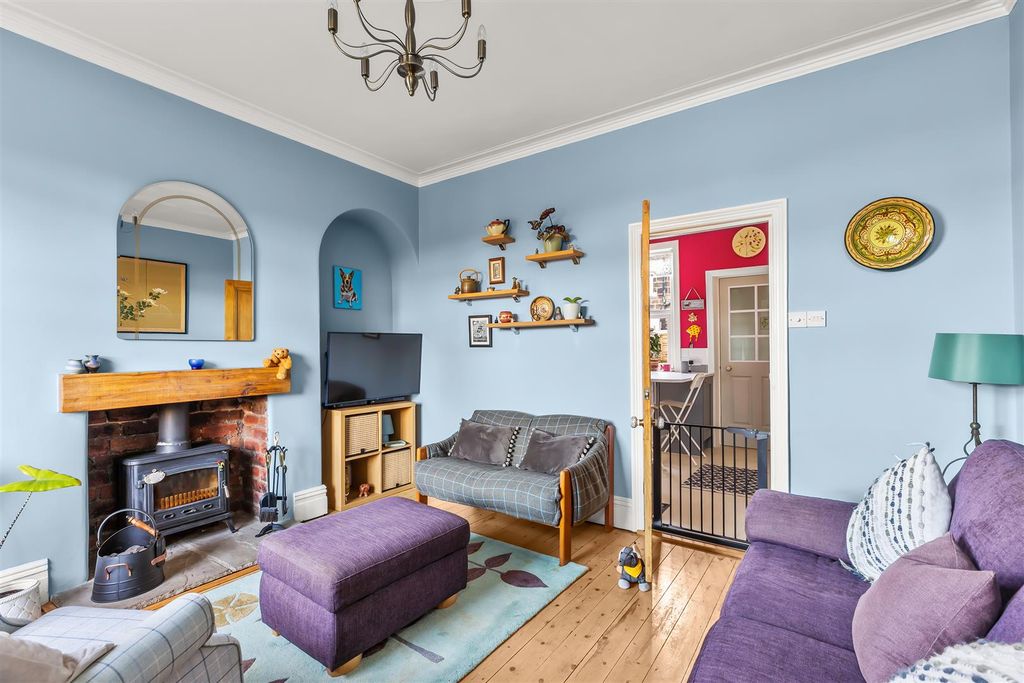 Property photo 2 of 19 Sr.Jpg