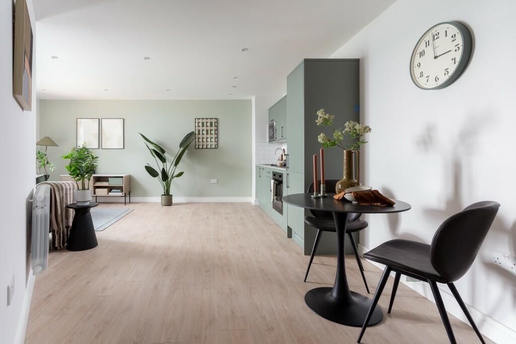 Property photo 2 of 9 Gallery