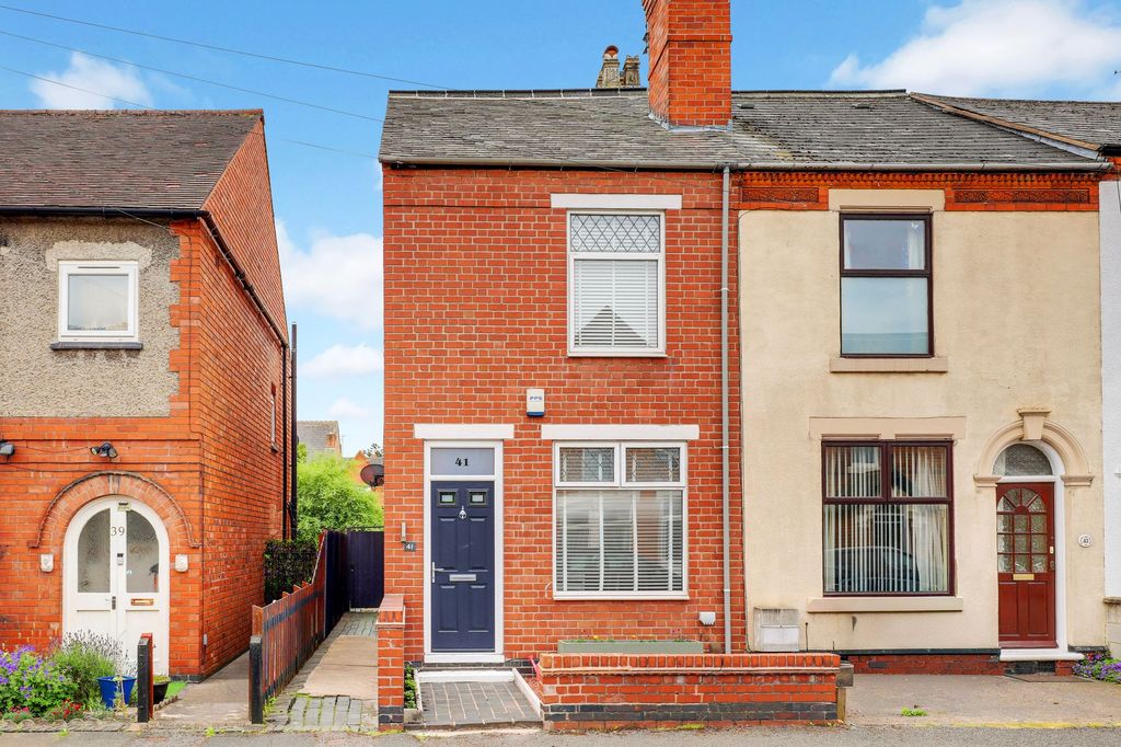 Property photo 1 of 11