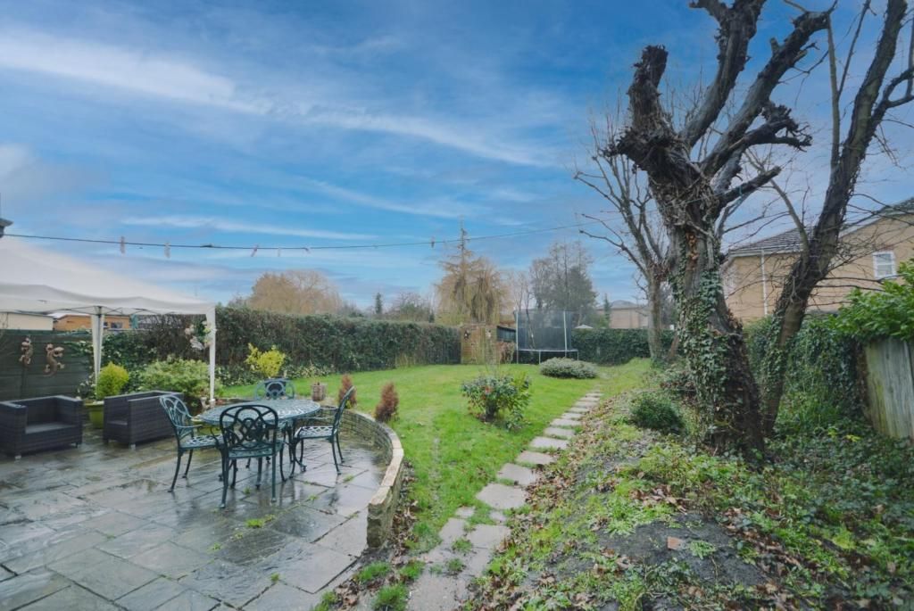 Property photo 3 of 3