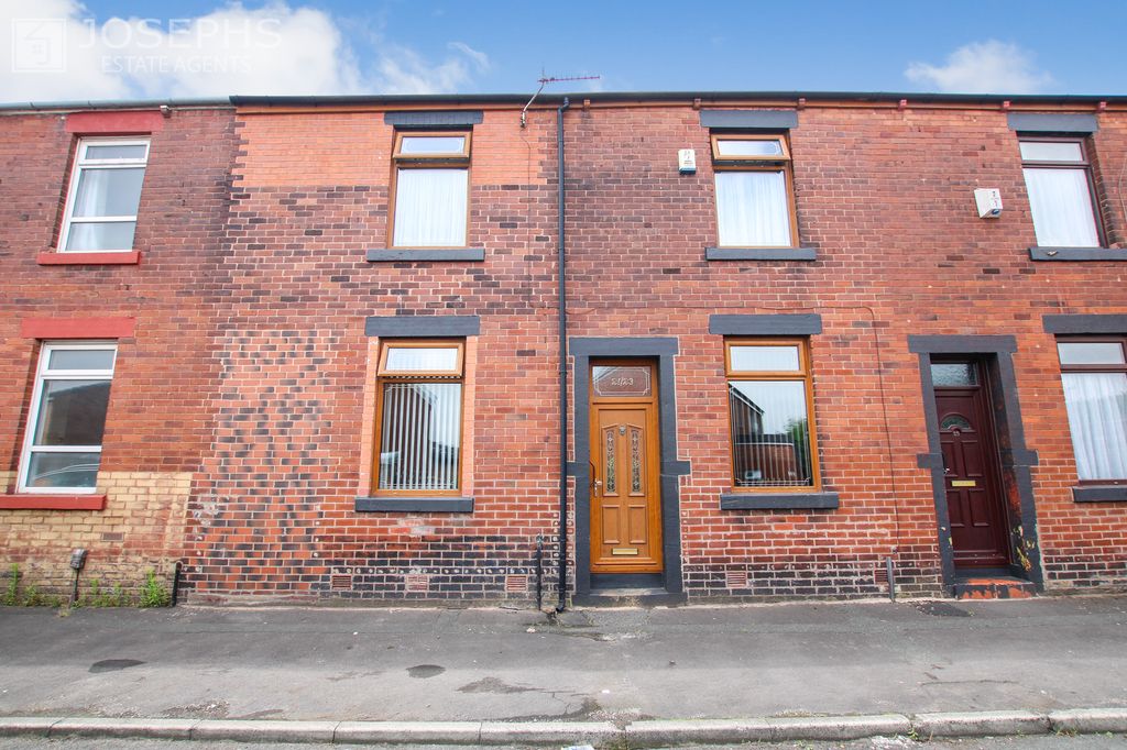 Property photo 1 of 26