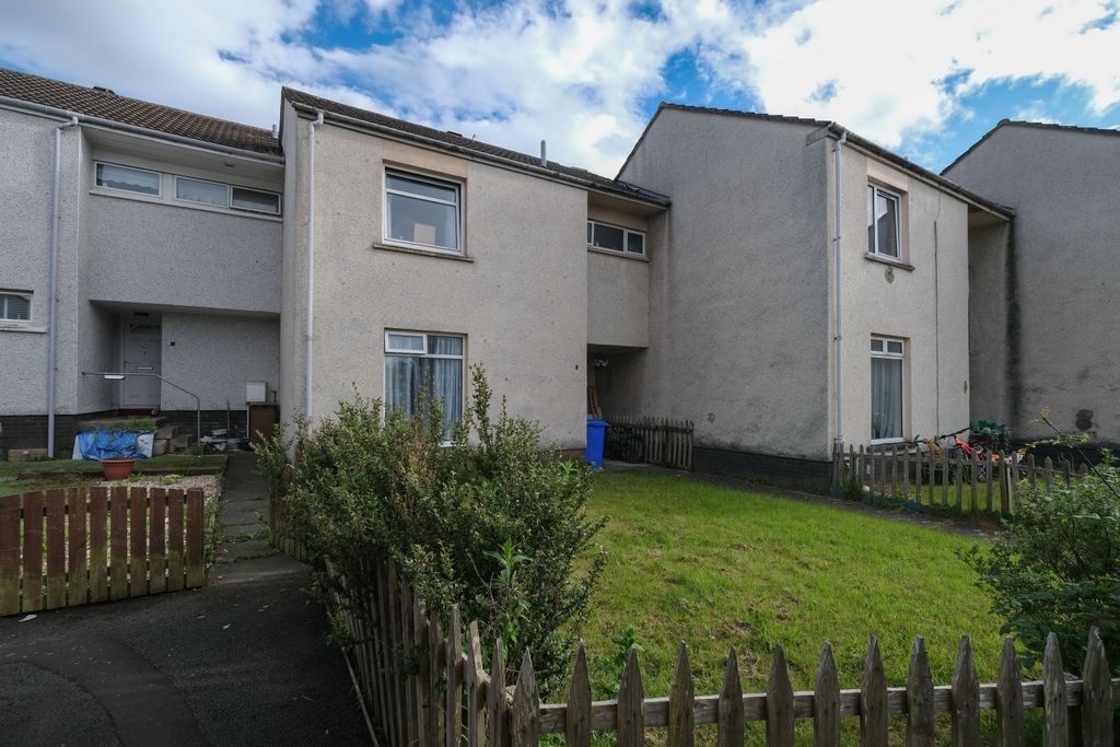 Property photo 1 of 18