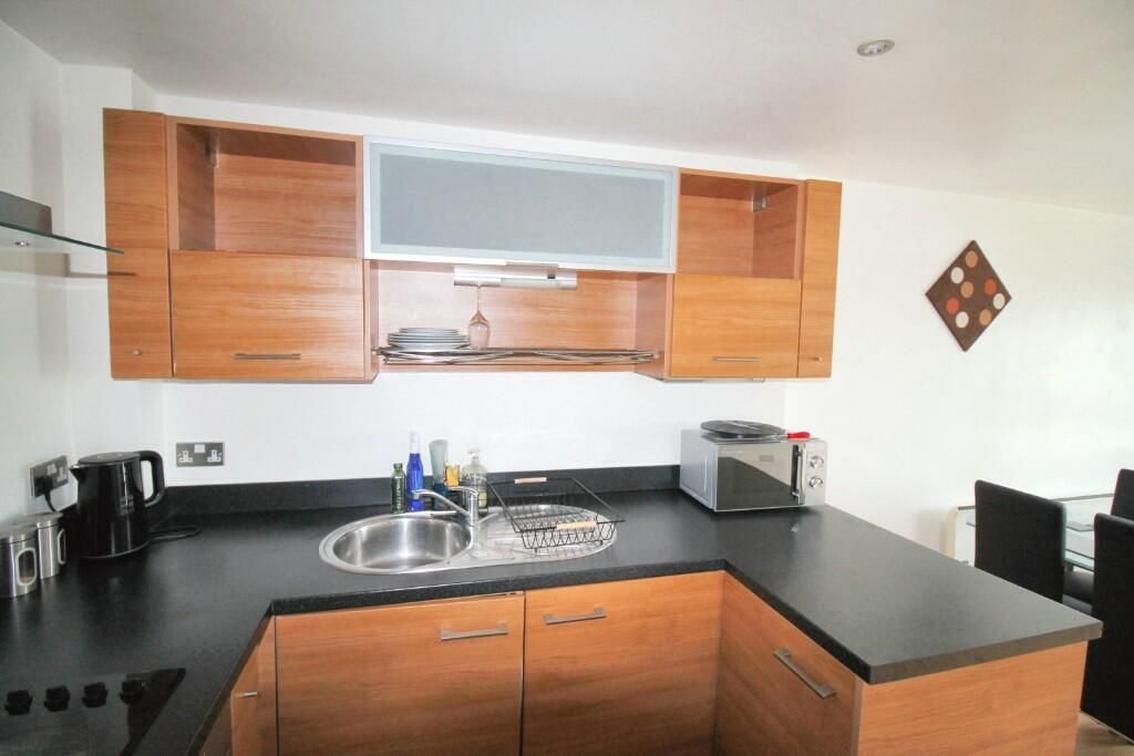 Property photo 3 of 11