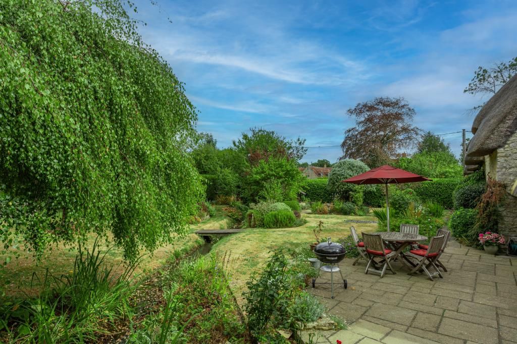 Property photo 2 of 10 External View