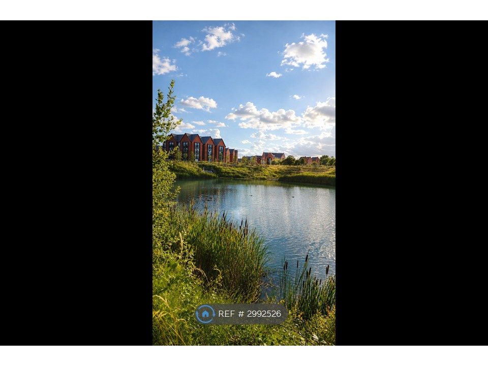 Property photo 3 of 13 Lakeside View