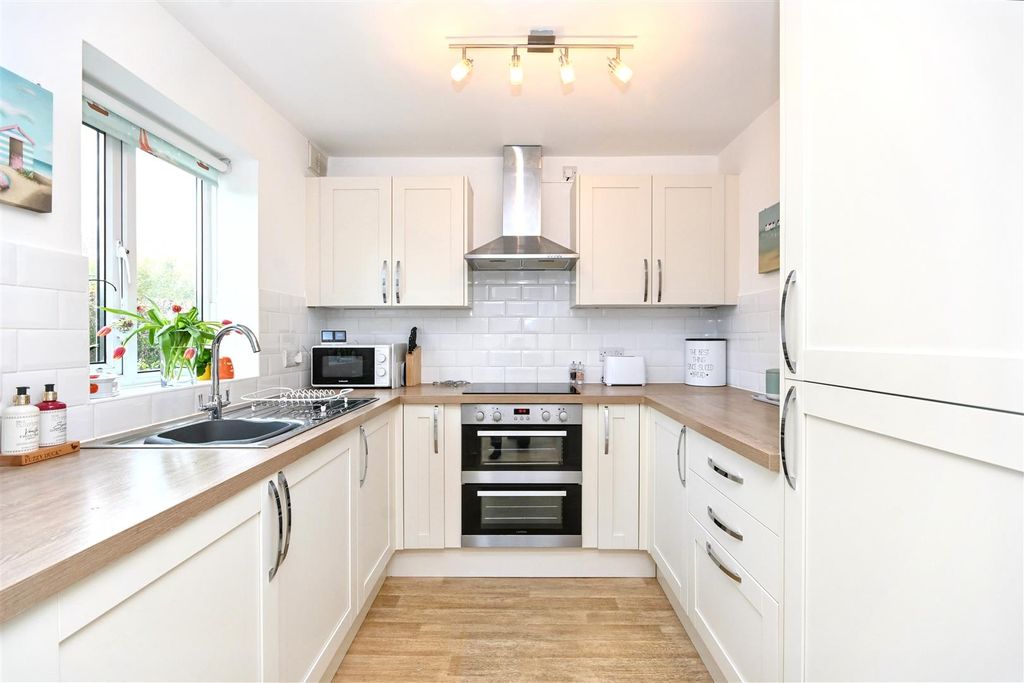 Property photo 3 of 18 Dsc_2170.Jpg