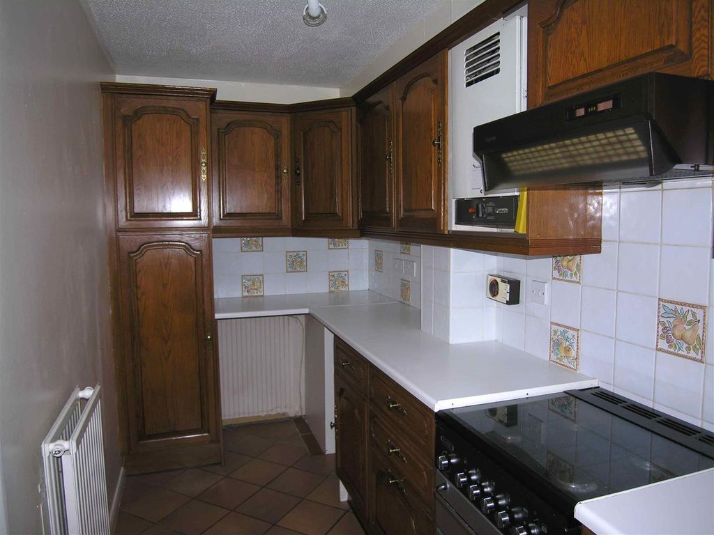 Property photo 2 of 5