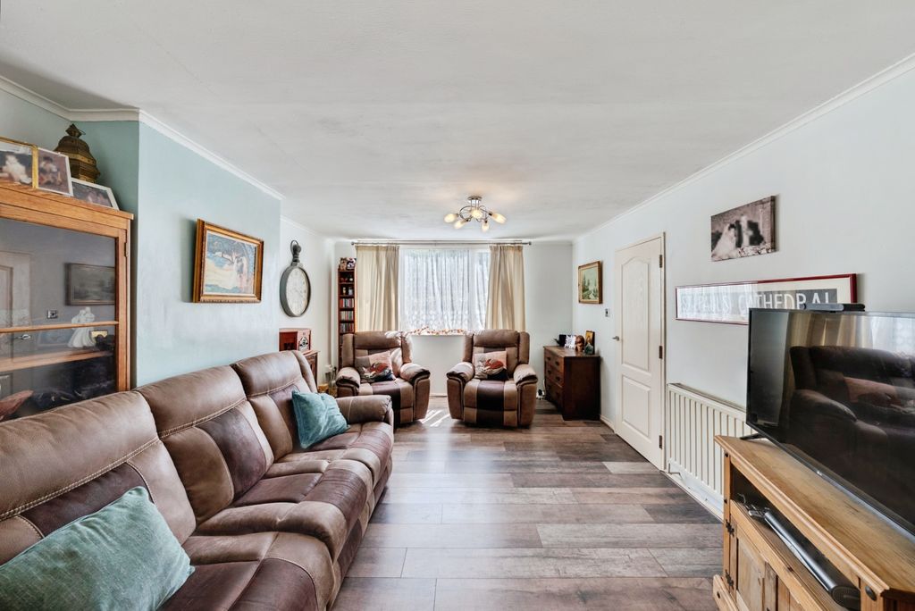 Property photo 1 of 20 A7S08742Hdr