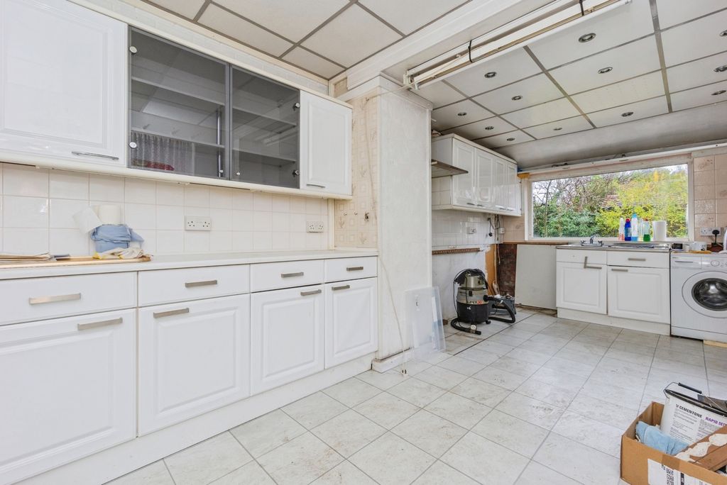 Property photo 3 of 20 Pbox-Img.Jpg