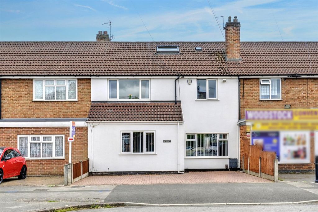 Property photo 1 of 32