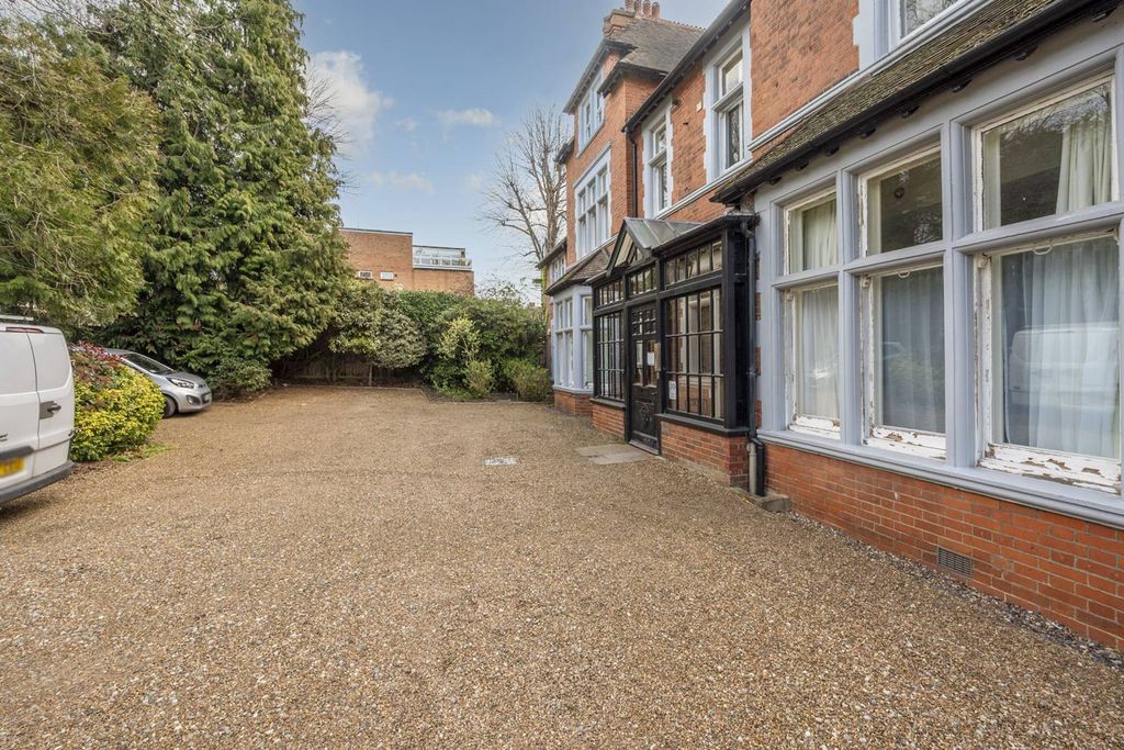 Property photo 2 of 2