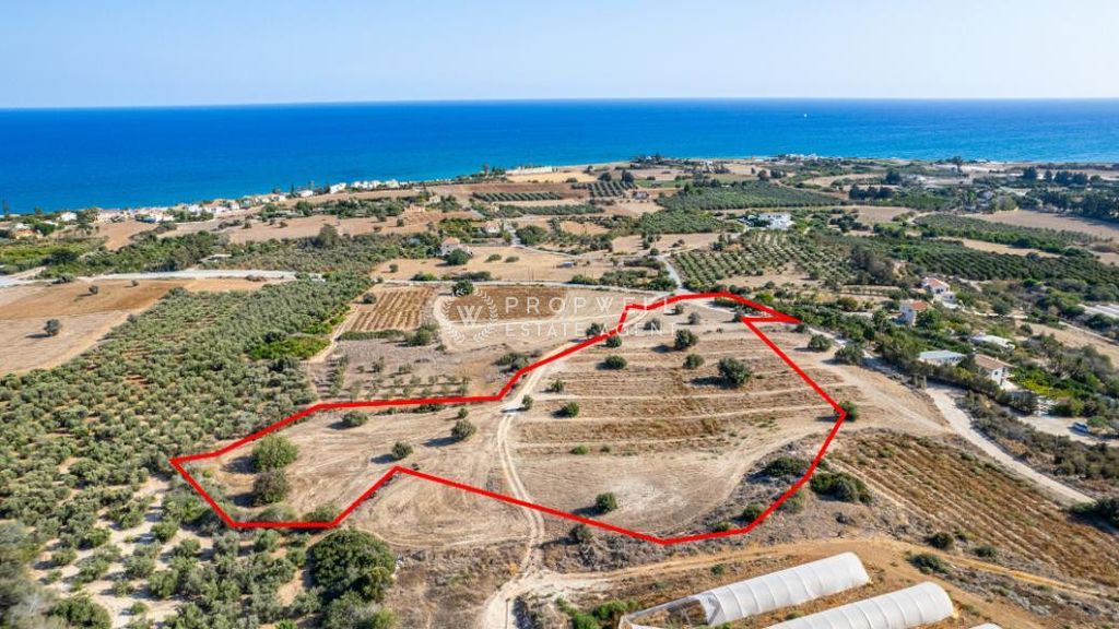 Property photo 2 of 3