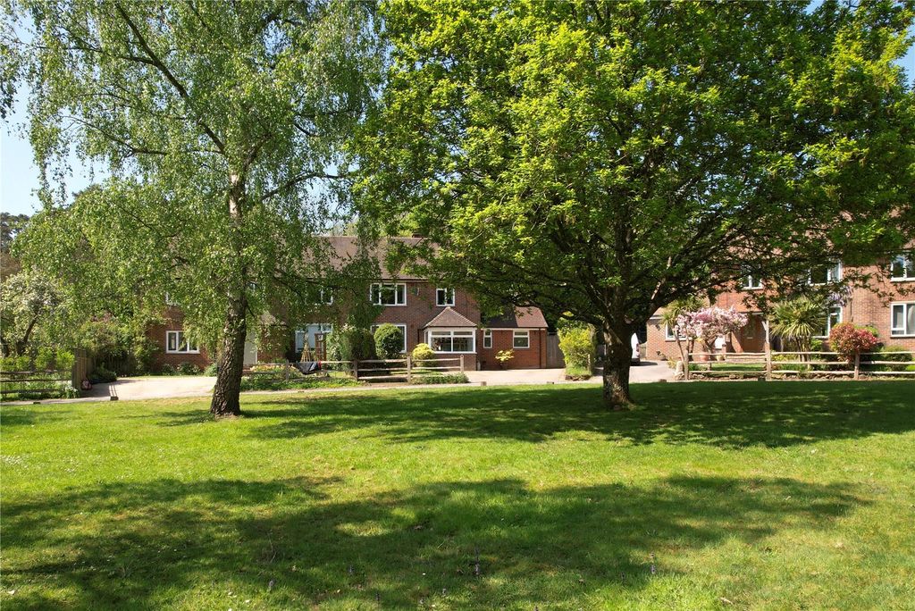 Property photo 2 of 17 Picture No. 09