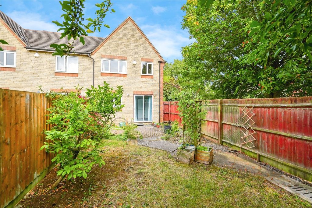 Property photo 2 of 16 Picture No. 45