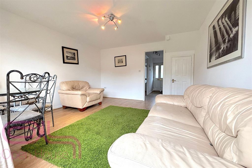 Property photo 2 of 9 Baldwin Reception 3.Jpg