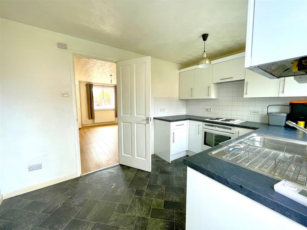 Property photo 3 of 7 Img_1016.Jpg
