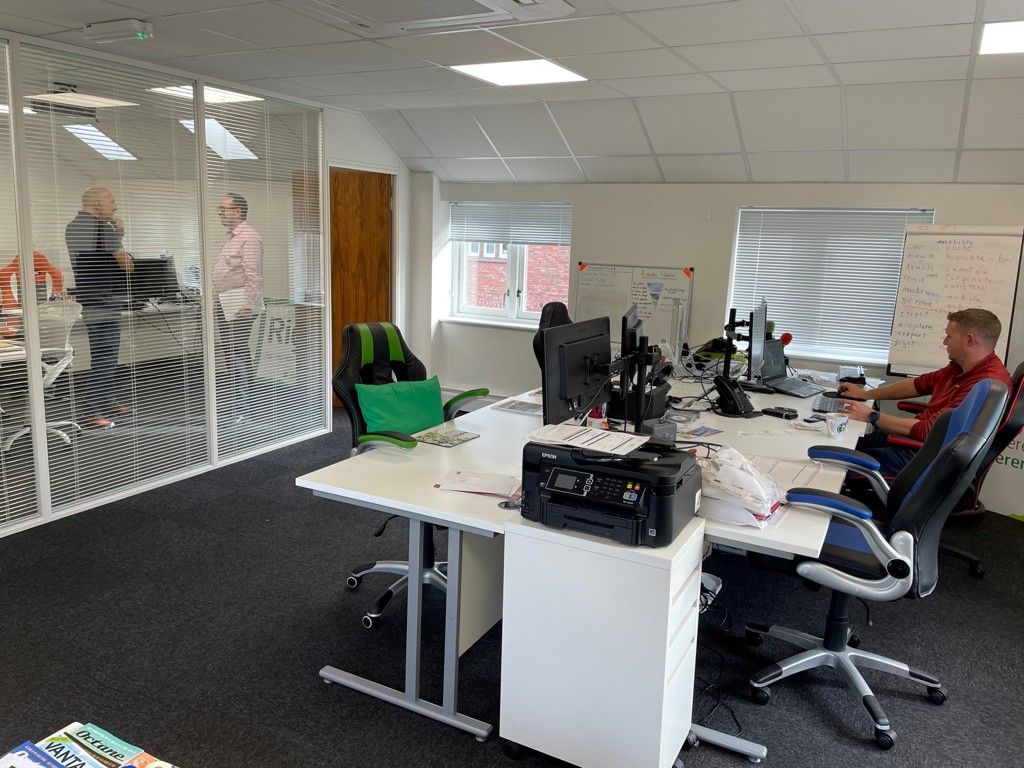 Property photo 3 of 6 Photo 2