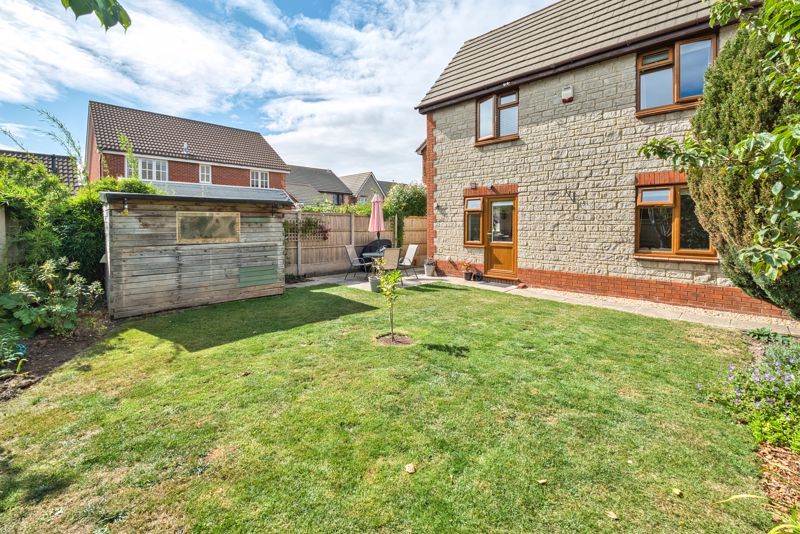 Property photo 2 of 17 Photo 9