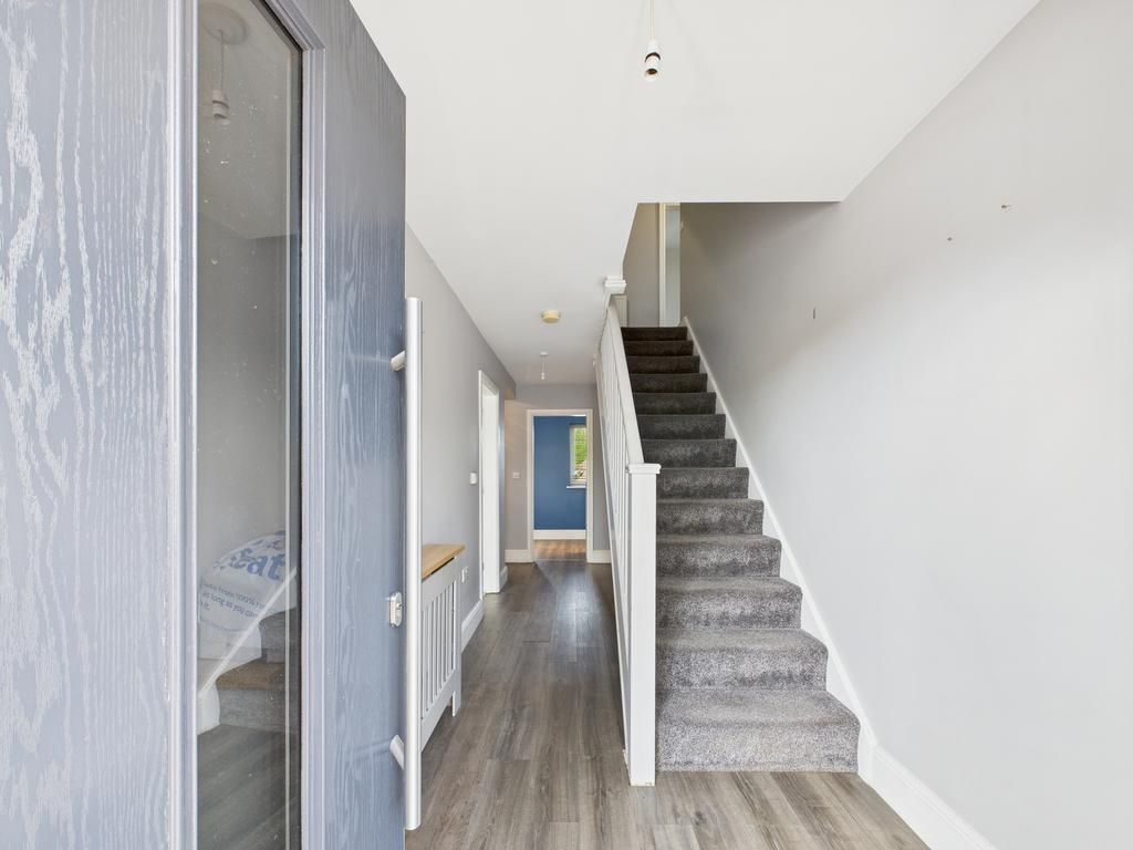Property photo 2 of 42
