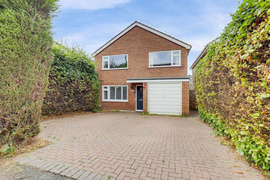 Property photo 1 of 21