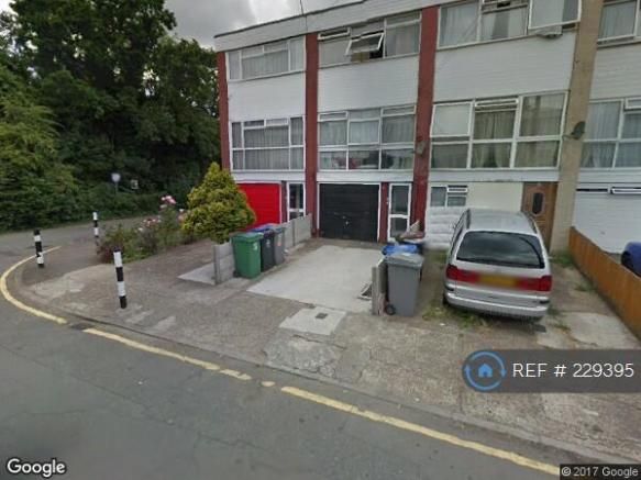 Property photo 1 of 11 3 Bed Town House To Rent The Croft, Wembley Ha0 3Eg