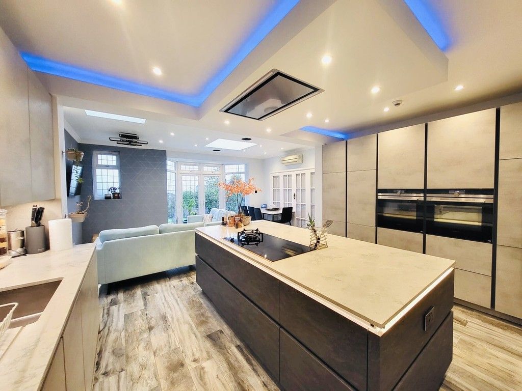 Additional image 6 of 5 bed detached house for saleHazel Gardens, Edgware HA8