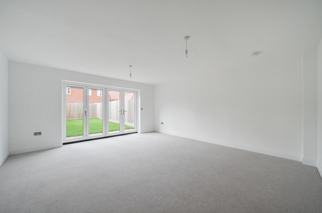 Property photo 3 of 15 1524602-19-6Ac391...