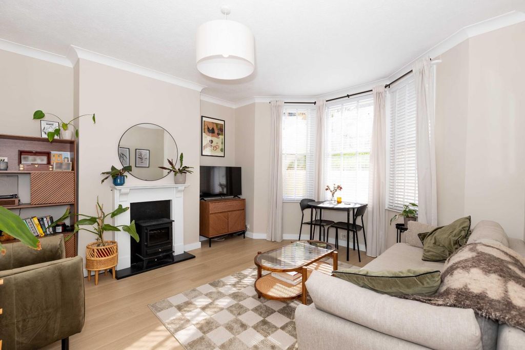 Property photo 2 of 14 Ditchling-01.Jpg