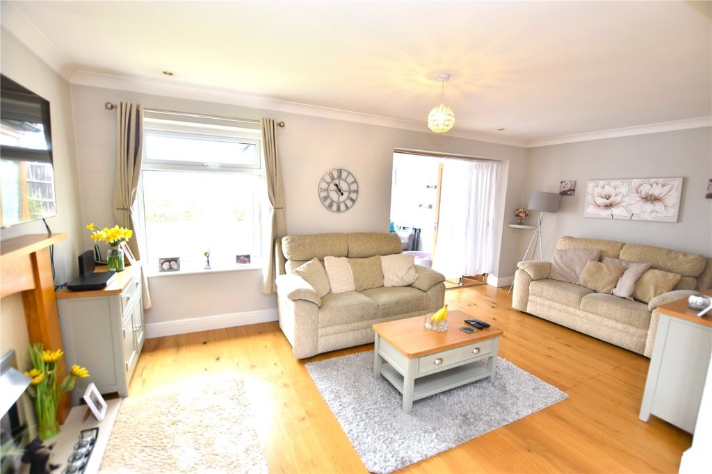 Property photo 3 of 18 Picture No. 20