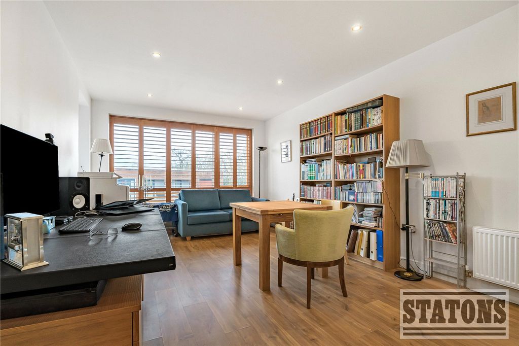 Property photo 3 of 13 Picture No. 13